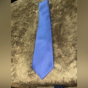 Axcess silk tie.